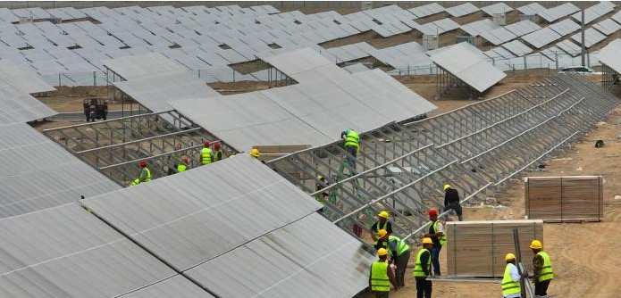 Pembangkit listrik fotovoltaik 500.000 kilowatt di Yecheng, Xinjiang